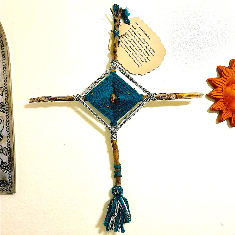 Sacred Space Ojo de Dios